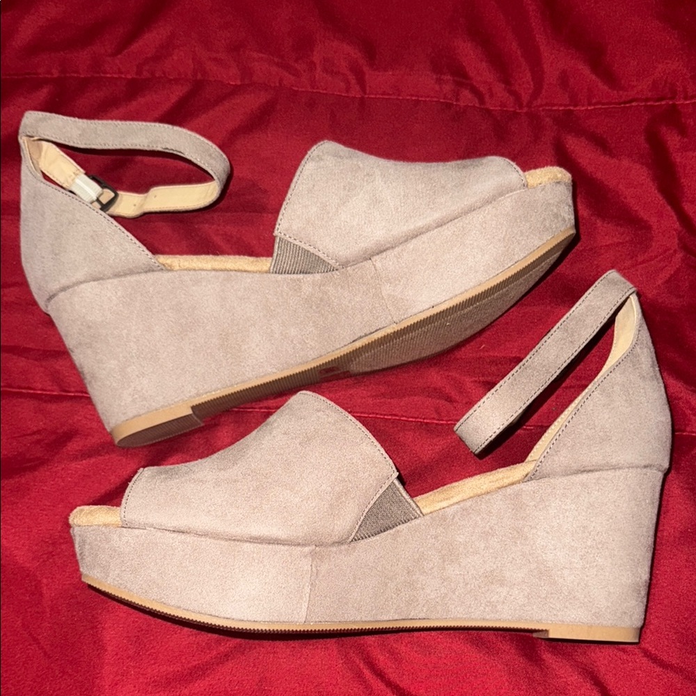 CL by Laundry Tan Wedge Sandals with Ankle Strap